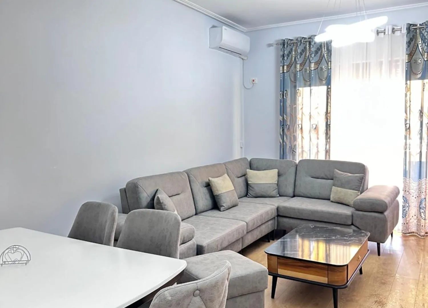 Solar Sea View Apartment Sarandë